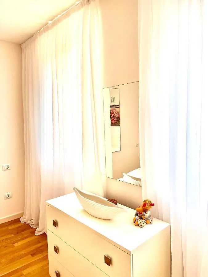 Golf & Lake Comfortable Apartment Peschiera del Garda