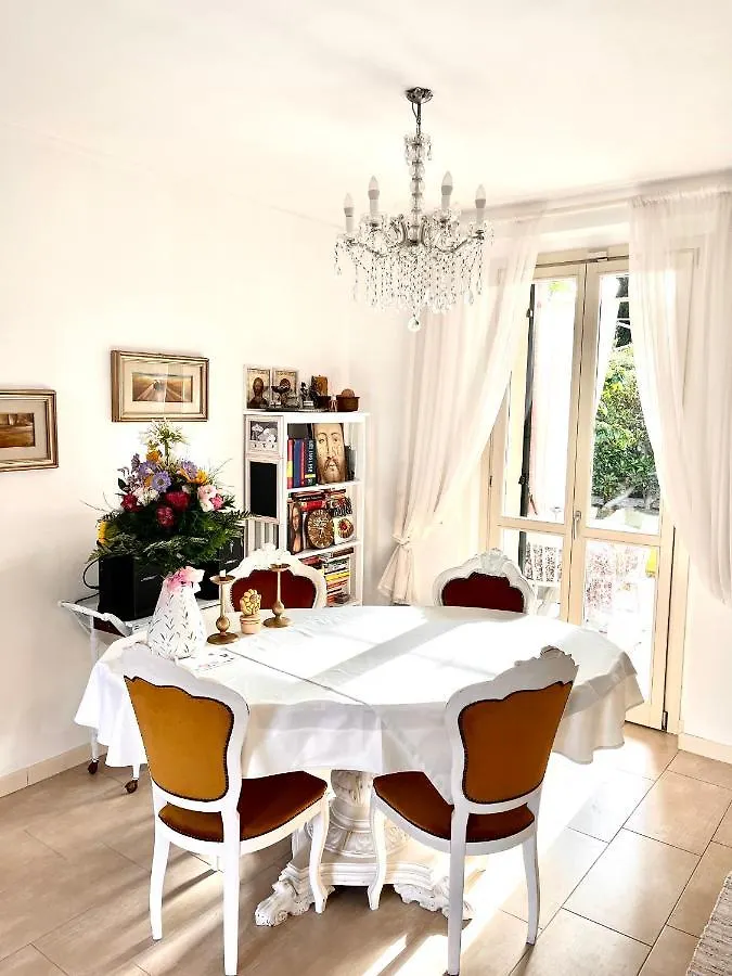 Golf & Lake Comfortable Apartment Peschiera del Garda